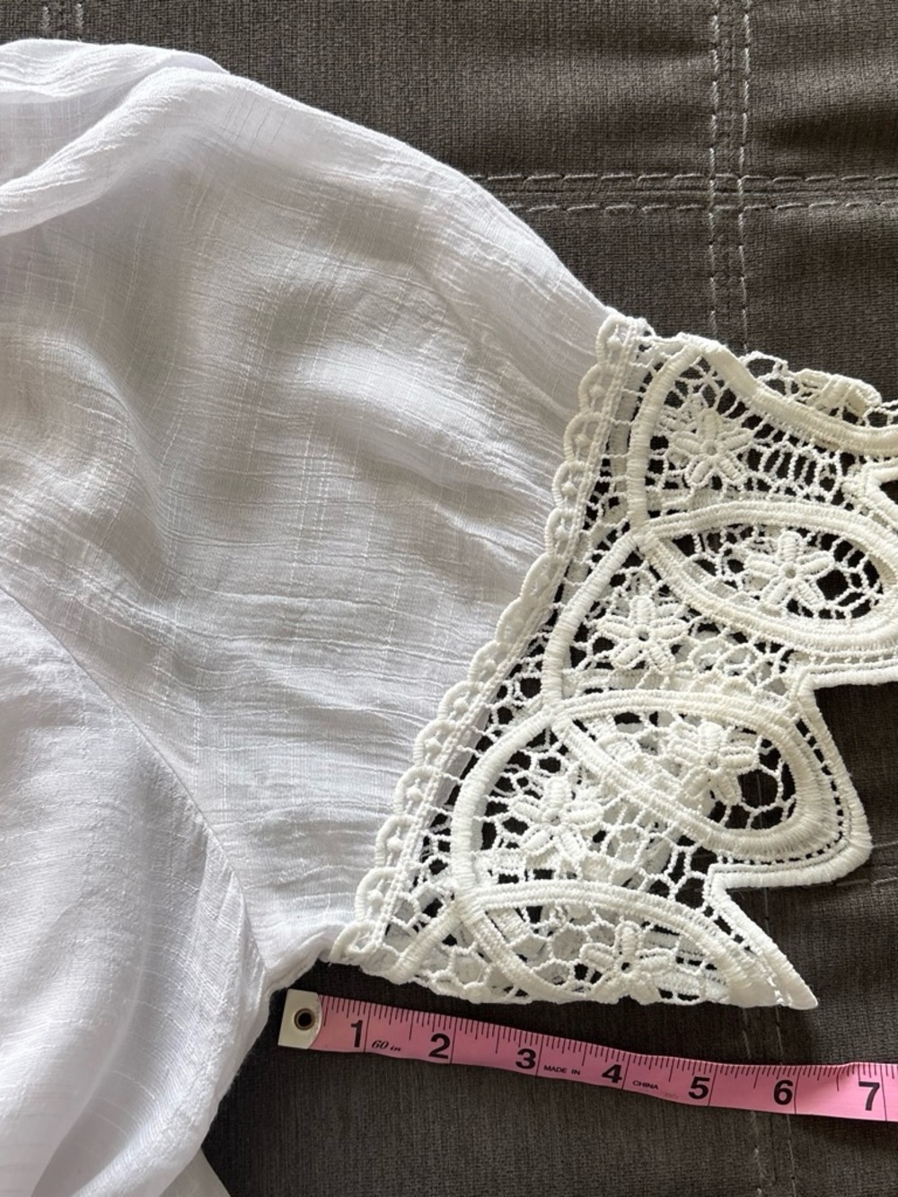Sundance women’s ELEGANT OFF SHOULDER WHITE LACE oversized TOP WITH BELL SLEEVE - Picture 10 of 10